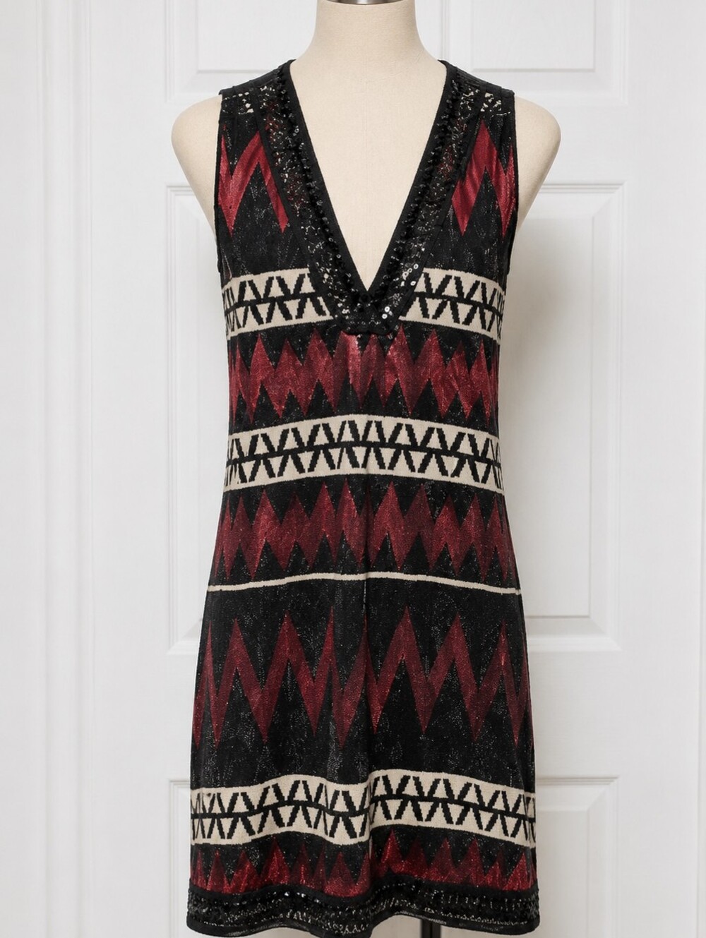 Made In France Aztec Medium Sequin Sleeveless V-Neck Mini Dress Boutique Evening